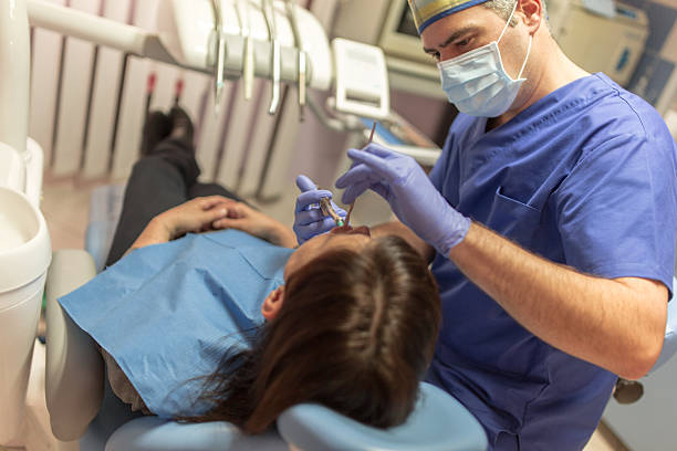 Best Tooth Extraction  in Coats Bend, AL
